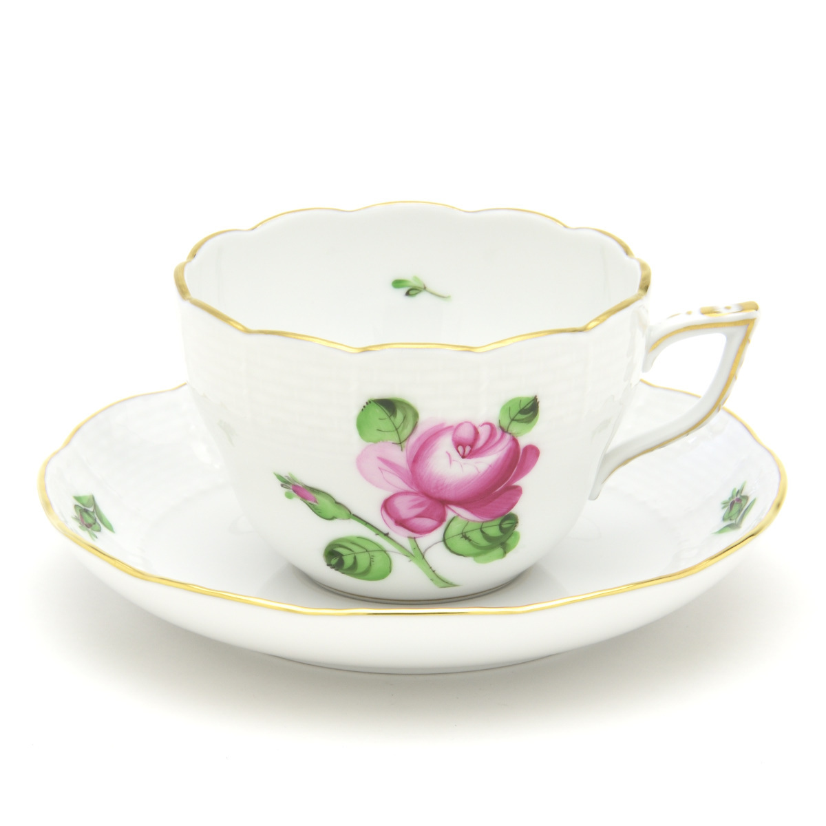 Herend Tasse et soucoupe à double usage Rose et bourgeon Vaisselle occidentale en porcelaine peinte à la main Tasse à café/thé Vaisselle fabriquée en Hongrie Nouveau Herend, ustensiles à thé, tasse et soucoupe, café, Pour le thé et le thé