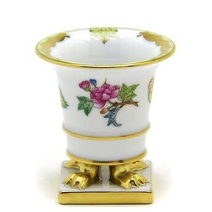 Art hand Auction Herend Vase (Mini) Victoria Bouquet Decoration Variations (2) Mini Empeel Base (Four Legs) Porcelain Vase Flower Arrangement Made in Hungary New Herend, furniture, interior, interior accessories, vase