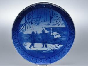 【ロイヤルコペンハーゲン】イヤープレート(直径：18cm)★CHRISTMAS PLATE 1987年★昭和62年★冬鳥★ギフト包装無料★デンマーク◆