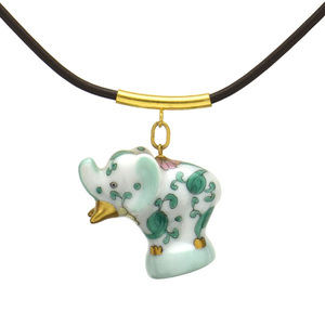 Art hand Auction Herend Pendant Top Elephant Hand Painted Porcelain Accessory with Stein Neck Made in Hungary New Herend, ladies accessories, pendant top, charm, others