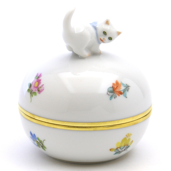 Herend Millefleur Bonbon Case Pequeña Caja Redonda Adorno de Gato Caja de Accesorios de Porcelana Pintada a Mano Adorno Fancy Hecho en Hungría Nuevo Herend, Accesorios de interior, ornamento, otros