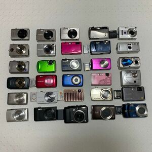 コンパクトデジタルカメラ デジタルカメラ 30台まとめ売りCanon IXY SONY Nikon FUJIFILM CASIO LUMIX OLYMPUS他　ジャンク　1円スタート