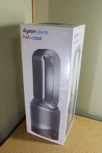 未使用品■Dyson　ダイソン　 空気清浄機能付ファンヒーター Pure Hot + Cool HP00