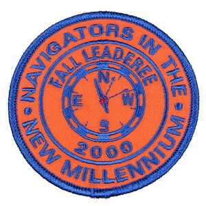 EF123 NAVIGATORS IN THE NEW MILLENNIUM FALL LEADEREE 2000 丸形 ワッペン パッチ ロゴ エンブレム アメリカ 米国 USA 輸入雑貨