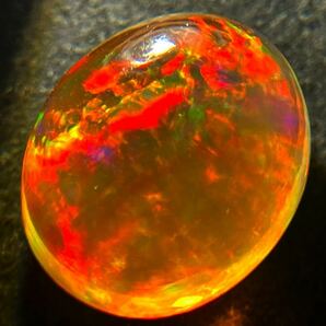 遊色効果抜群!!［天然ファイアオパール4.964ct］A 12.2×10.3mm ルース 裸石 fire opal 宝石 ジュエリー jewerly DA0/DA0 テEA6の画像6