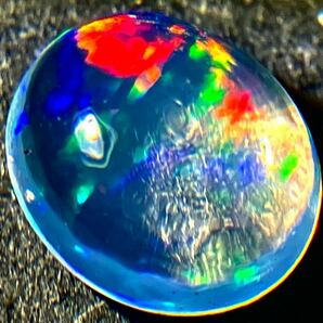 遊色効果!!［天然ウォーターオパール0.839ct］A 7.3×6.3mm ルース 裸石 Water opal 宝石 ジュエリー jewerlyの画像2