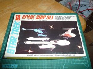  hand attaching goods * Star Trek Space sip set AMT STAR TREK SPACE SHIP SET