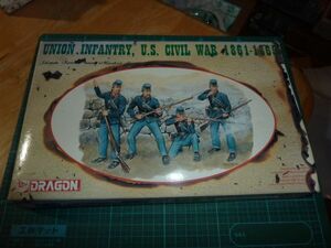 1/35 アメリカ南北戦争 ユニオン歩兵 　ドラゴン DRAGON UNION INFANTRY, U.S. CIVIL WAR 1861-1865