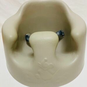 バンボ ベビーチェア Bumbo サンドページュ　ベルト付き