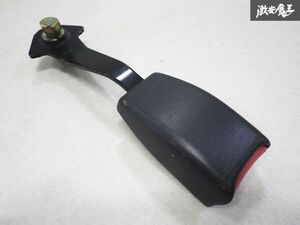 スバル 純正 GC8 インプレッサ フロント 右 シートベルトキャッチ ベルトキャッチャー RH 右側 運転席側 1個 即納 棚7-3-F