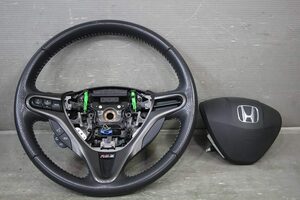 ストリーム RSZ 前期 (RN6 RN7 RN8 RN9) 純正 破損無 動作保証 ステアリングホイール ハンドル ホーンパット レザー パドルシフト p044890