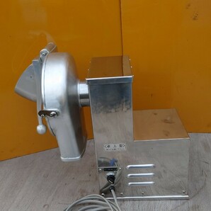中古 現状 ROYAL スライサー 小型機械 調理 厨房機器 ヤマト宅急便 100Vの画像2