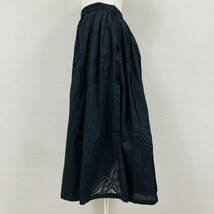 【155】レディース ロングスカート 花刺繍 フレア ブラック Mサイズ ウエストゴム シンプル_画像2