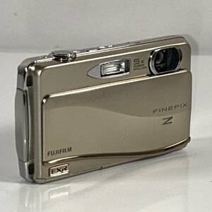 富士フイルム FUJIFILM FinePix Z800EXR バッテリー付属