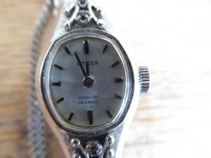 シチズン　special　23石女性用手巻き式　極小型の女性用手巻き式腕時計　WGP側　ビンテージ国産機械式腕時計