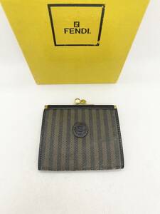 Fendi　フェンディ　折り財布　美品商品　送料無料　1円から