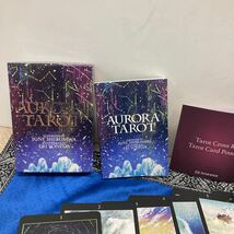 Y送料無料△038美品 AURORA TAROT オーロラ タロットカード クロス&カード収納ポーチ_画像2