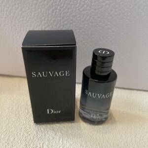 新品未開封　Dior SAUVAGE ディオール ソヴァージュ10ml