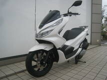 ホンダ PCX150 KF30　走行1400km！ワンオーナー！　自賠責付き！ETC付き！　程度上々！！乗って帰れます！_画像2