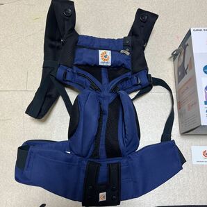 ergobaby エルゴ ベビー・ベビーキャリア OMNI360 ネイビー 抱っこ紐 元箱付き【美品】の画像2