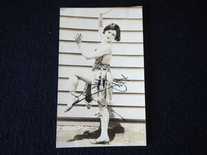 [ south ..] photograph of a star photograph autographed Showa Retro Showa era movie woman super steel rare war front war middle war after postcard post card antique 8