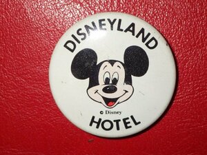 80’S★USA★ディズニーランドホテル★ミッキーマウス★缶バッジ★7★ビンテージ★DISNEYLAND HOTEL★Mickey Mouse★デッドストック