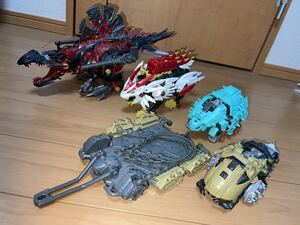 ZOIDS ゾイドワイルド まとめて ジェノスピノビーストライガー ガノンタス キャタルガ 4体セット