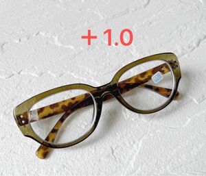 【新品　未使用】老眼鏡　＋1.0 ブルーライトカット　　男女兼用　ヒョウ柄