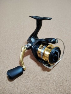 SHIMANO SAHARA C2000S 小型スピニングリール 美品