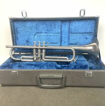 ●YAMAHA YTR-135 TRUMPET ヤマハ トランペット シルバー ハードケース 管楽器 YTR135●_画像1