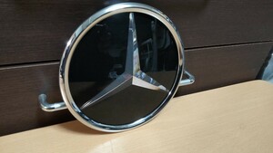 MercedesBenz メルセデスベンツ ディストロニック付車用 純正 フロント グリル エンブレム A000 888 00 00 A0008880000