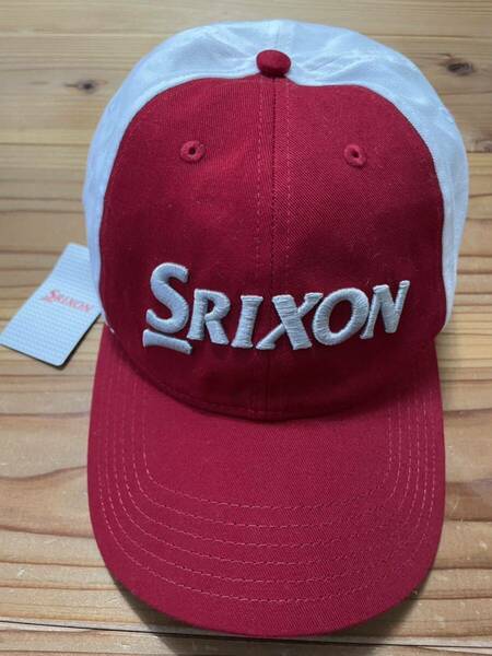 送料込み！SRIXON 新品未使用 ゴルフキャップ 赤白 タグ付き スリクソン CAP 帽子 GOLF ゴルフウェア キャップ