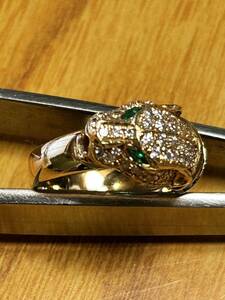 750 stamp equipped 18 gold . diamond emerald sapphire. ring gross weight 8.4g inside diameter 1.7cm a little scrub have . condition hugely excellent judgment document 