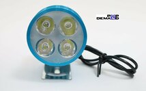 ◇送料220円◇汎用 青 4連 LED フォグランプ 車外灯 YS150 Fazer ジール ルネッサ SRV250S_画像2