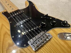 Fender Japan ST70 E serial FUJIGEN