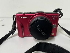 パナソニック ミラーレス一眼カメラ　LUMIX DMC-GF2 H-H014 レンズ