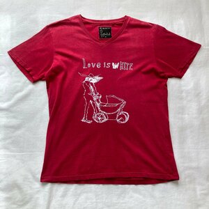 ベンジー/浅井健一　Kenichi Asai　Love is WHITE　プリント Vネック Tシャツ　レッド/赤　M