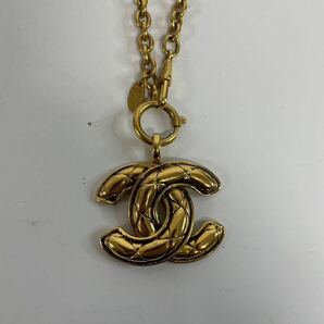 CHANEL シャネル ココマーク マトラッセ ネックレス 金メッキ ゴールド サイズ役：首回り：約86cm トップW約40mm x H約43mmの画像2