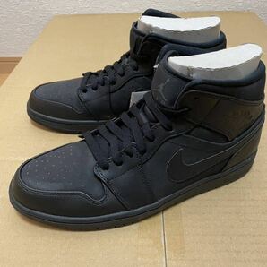 新品未使用NIKE AIR JORDAN 1MID トリプルブラックの画像1