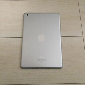 【美品】カバーケース付き Apple iPad mini 64G Wi-Fiの画像3