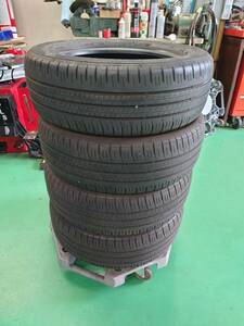 中古タイヤ(2022年製) ダンロップ ENASAVE EC300+ 205/60R16 4本セット