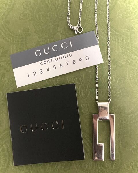 【即決/送料込み】新品 GUCCI/グッチ カットアウト/Gロゴ/プレート ネックレス/ペンダント カード2種付き(チェーン50cm)