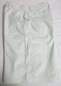 # short P9# man pants # not yet arrived Oacley Men'sno- tuck shorts /32/ off white / reverse side less / thick . taste /.... Logo 