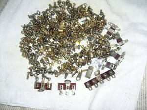  vacuum tube radio assembly . screw nut 