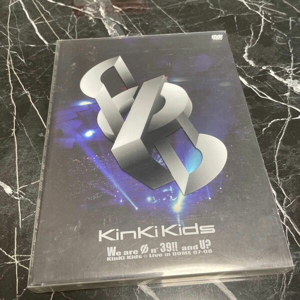 We are Φn 39 and U? KinKi Kids Live in DOME 07-08 (初回生産盤) [DVD]