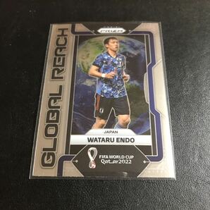 遠藤航 / 2022 PANINI PRIZM WORLD CUP SOCCER / Global Reach パラレルカード リバプール 日本代表の画像1