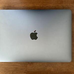 Apple Macbook Pro 13-inch M2 512GB 16GBメモリ スペースグレイ 充放電回数18回の画像3