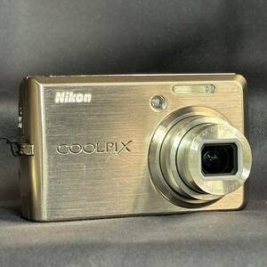 Nikon ニコン COOLPIX S600 コンパクトデジタルカメラ 純正ストラップ付 動作品 バッテリー付属