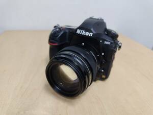 [デジタル一眼レフカメラ]ニコン/NIKON D850 （YONGNUO YN100mm F2N） バッテリーパックMB-D18付属 [中古使用品]