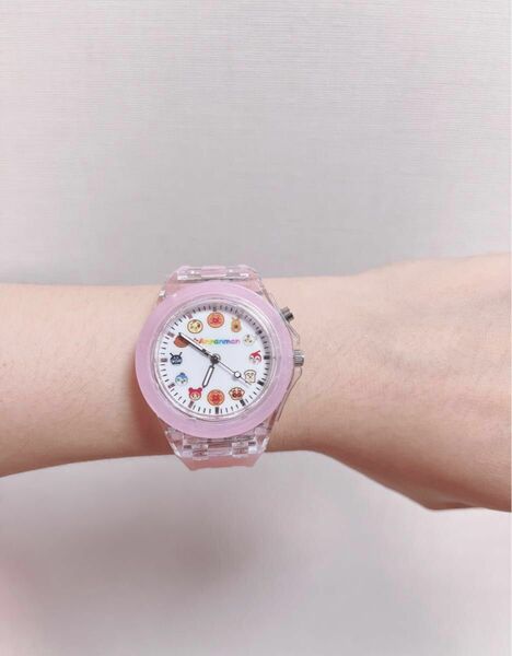 【新品】 アンパンマン 子ども腕時計 ピンク色